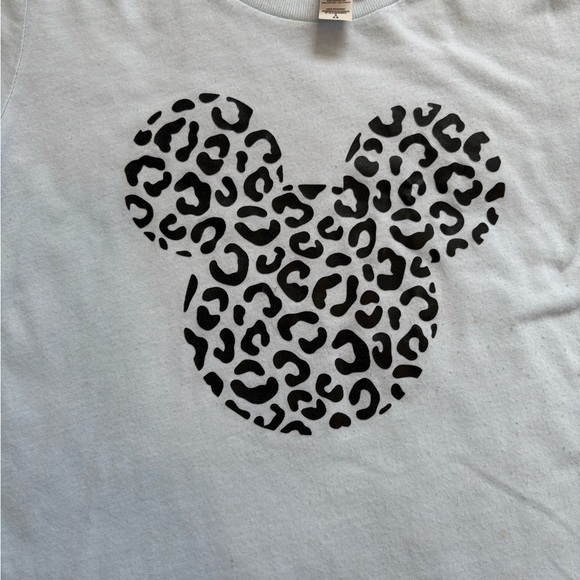 🤍5 for 20$ Bella Canvas Disney Baby Blue Short Sleeve Tee Size Kids Small 6-8 - Picture 4 of 7